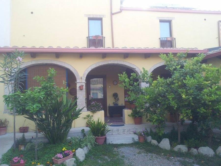 B&B Gli Archi Sinnai Ngoại thất bức ảnh